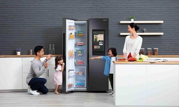 Tủ lạnh 4 cánh mang đến thiết kế hiện đại, sang trọng và đầy đủ tính năng cho người dùng.
