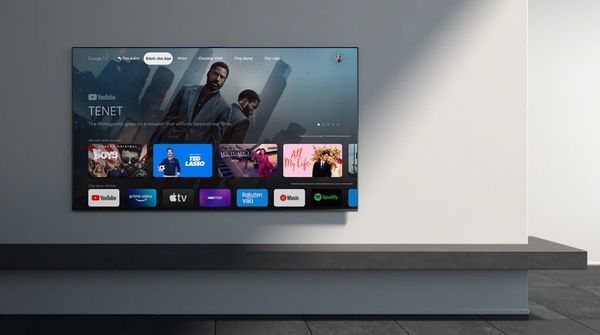 Chế độ Game Mode tối ưu hóa trải nghiệm chơi game với độ phản hồi mượt mà và cổng HDMI 2.1 hỗ trợ tốc độ làm mới nhanh.
