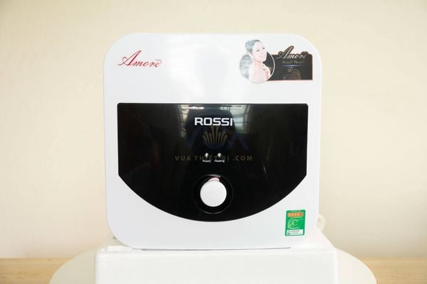 Bình nóng lạnh Rossi Rpo 15SQ có thiết kế nhỏ gọn và tinh tế