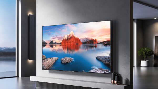 Hệ thống âm thanh Acoustic Multi-Audio trên tivi Sony Bravia XR X90L cho phép phát ra âm thanh từ vị trí chính xác trên màn hình