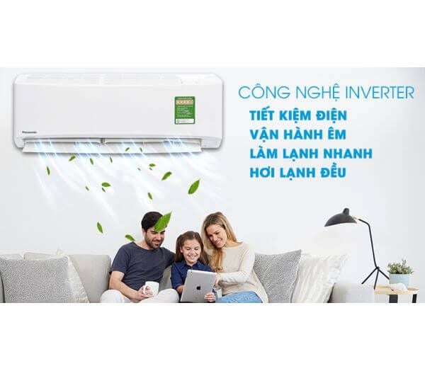 Bộ lọc và bộ lau chùi định kỳ có thể được tháo lắp dễ dàng nhờ thiết kế của Panasonic CU/CS-XUXKH-8