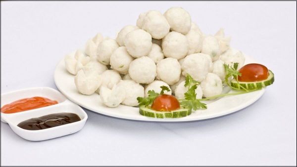 Để cá viên chiên nguội hoàn toàn trước khi đưa chúng vào tủ đông.