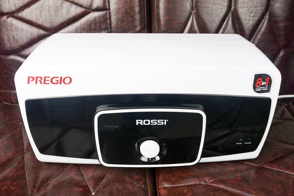 Rossi Puro 20SL có dung tích 20 lít và là lựa chọn tuyệt vời cho các gia đình có 2-4 người sử dụng nước nóng hàng ngày.