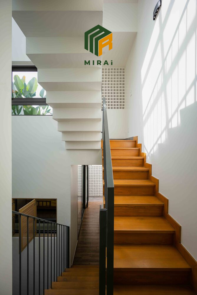 Mayhouse MiraiHome 07