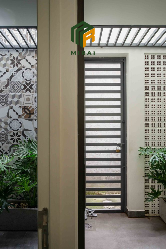 Mayhouse MiraiHome 10