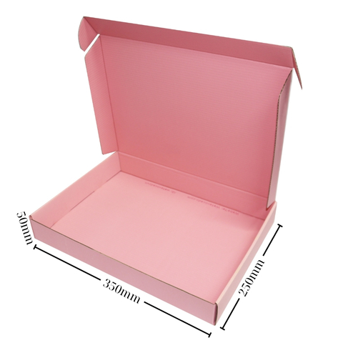 Nên chọn địa chỉ bán hộp carton đựng quần áo nào ở Quảng Ngãi uy tín