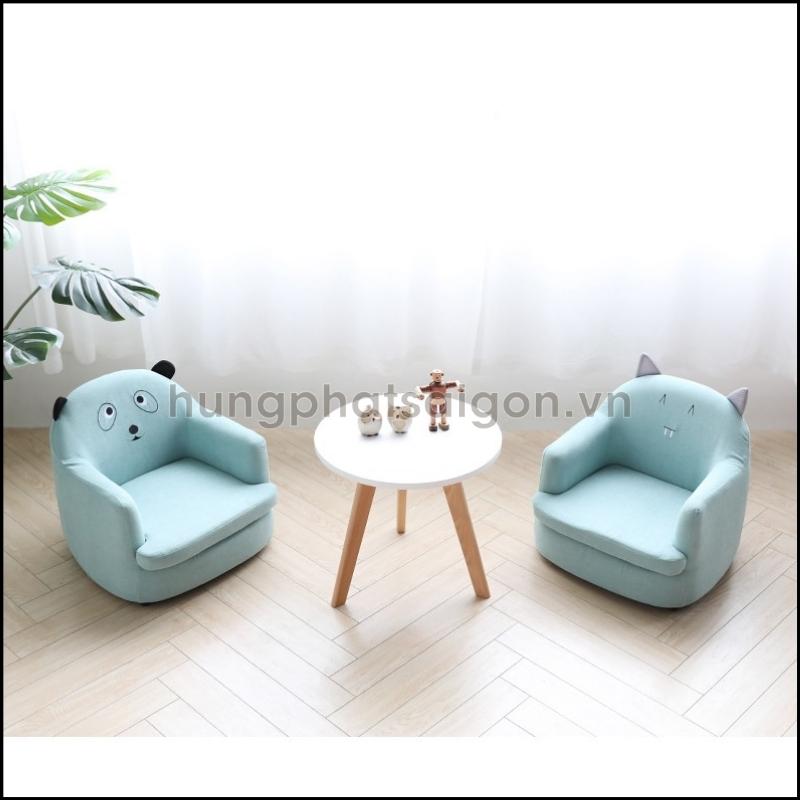 Ghế Sofa cho bé kiểu mini bền, nhỏ gọn, đặt được ở mọi vị trí. Đáp tốt nhu cầu vui chơi của trẻ nhỏ