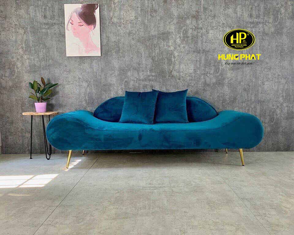 Vải nhung là dòng vải bọc sofa được nhiều khách hàng lựa chọn bởi nó được xem là một chất liệu sang trọng