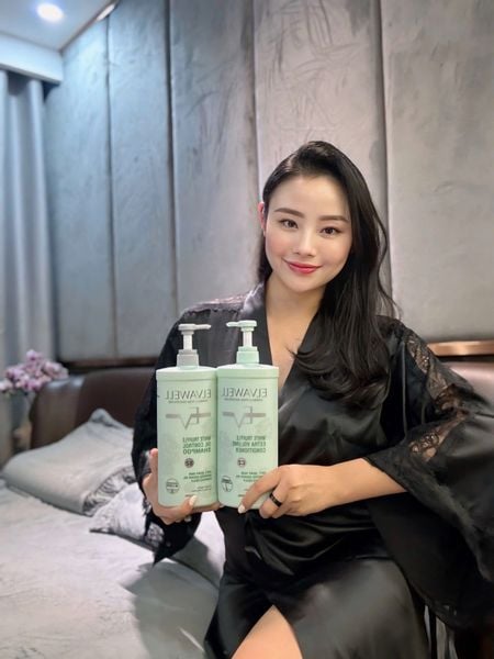 [Review chi tiết] Dầu gội Elvawell có thật sự hữu ích cho tóc dầu, bết và rụng?