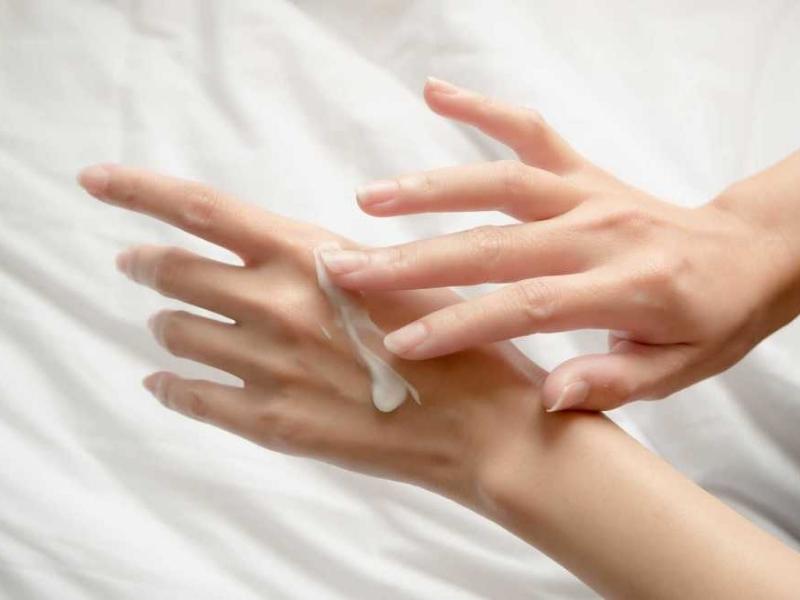 Bí quyết chăm sóc giúp chống lão hóa da tay