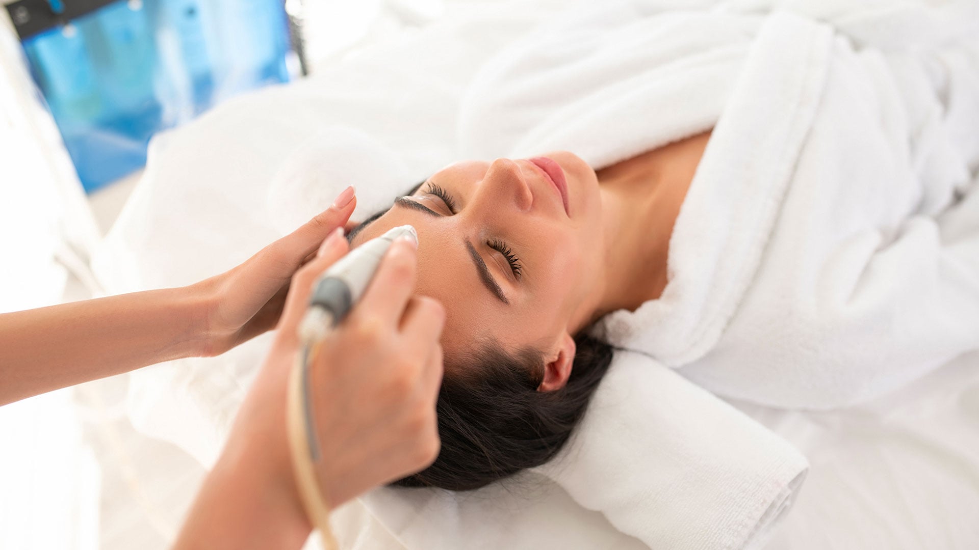 Spa clinic là gì? Top 5 dịch vụ phổ biến trong Clinic Spa