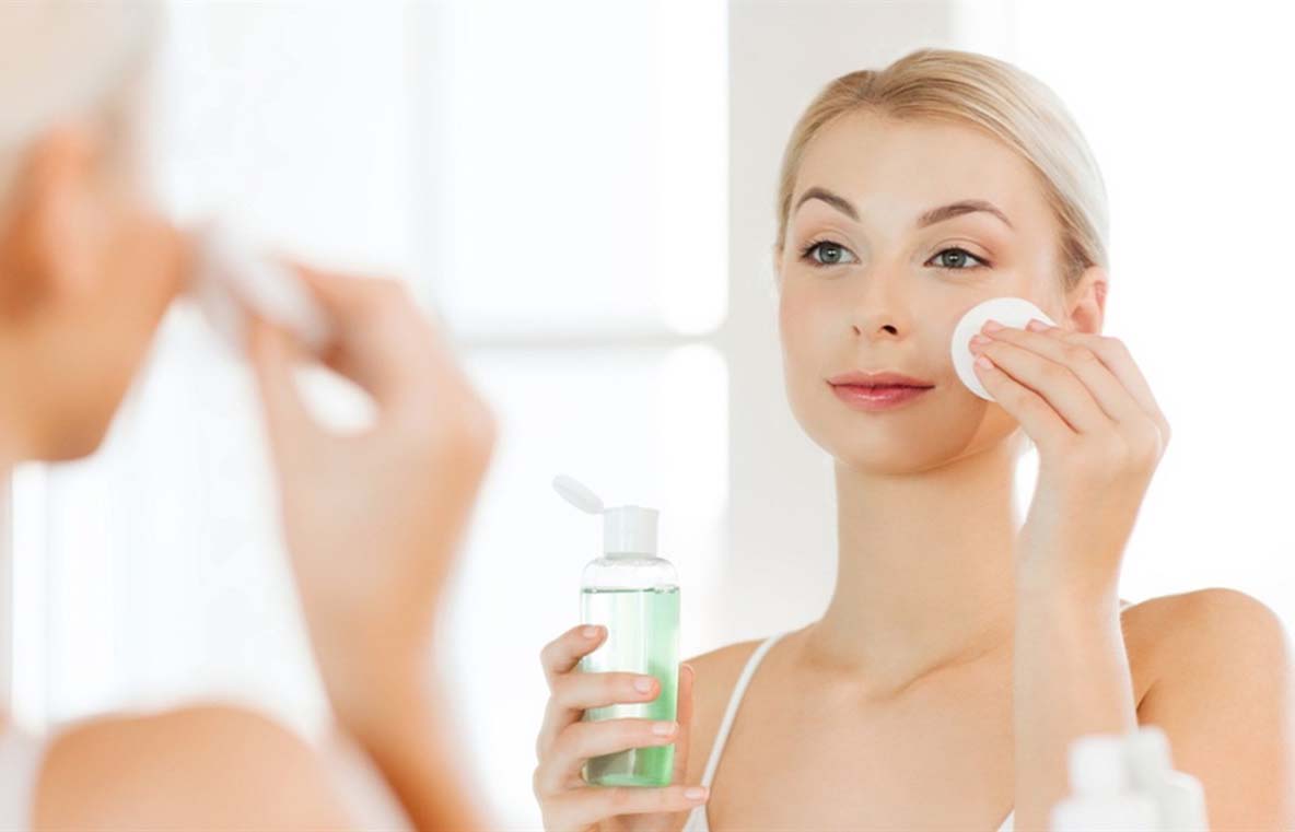 Nguyên nhân gây da dầu mụn là gì và cách điều trị