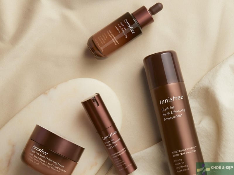 Bộ Chăm Sóc Da Chống Lão Hóa từ Hàn Quốc - Bộ Innisfree Black Tea Youth Enhancing Ampoule