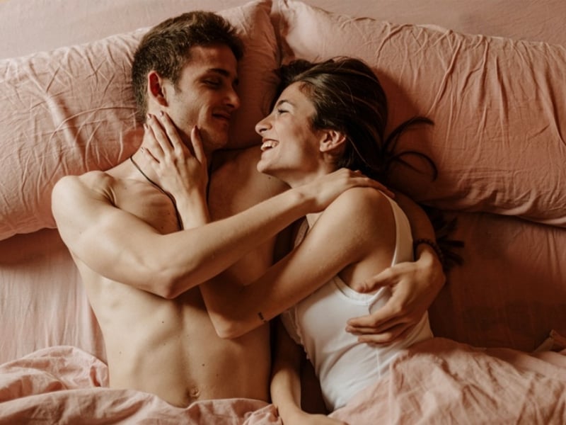 Cẩn trọng trong quan hệ tình dục