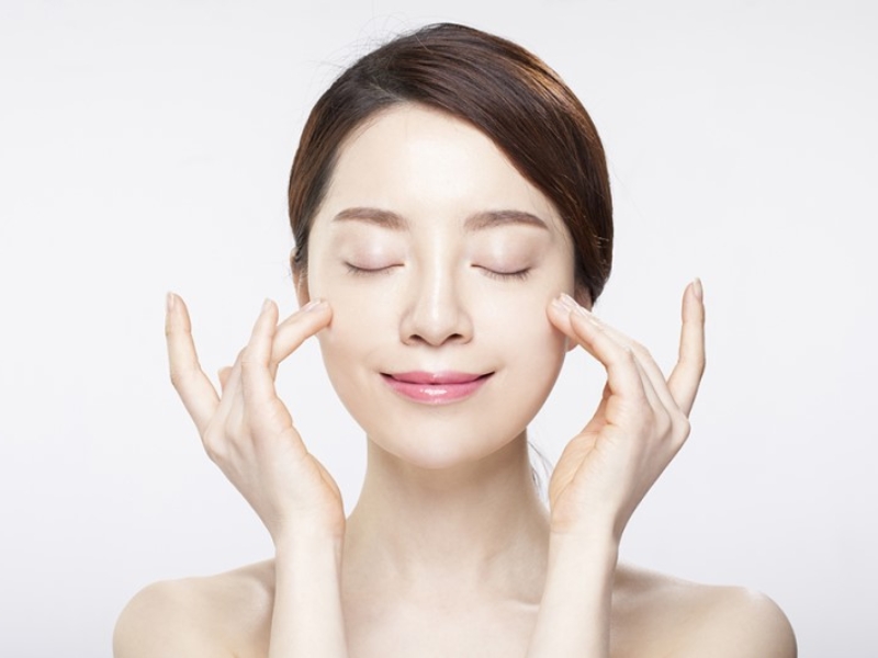 Chăm sóc da đúng cách sau khi điều trị sẹo rỗ