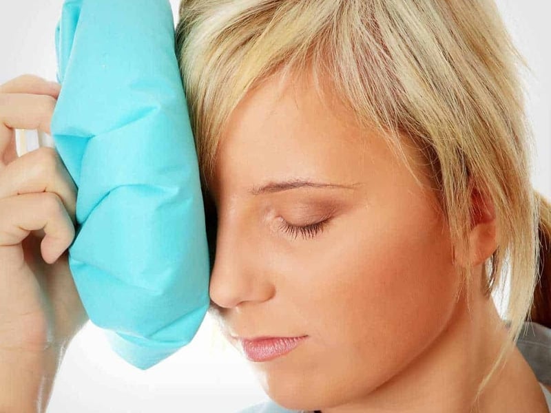 Các cách hỗ trợ giảm sưng khi tái tạo da