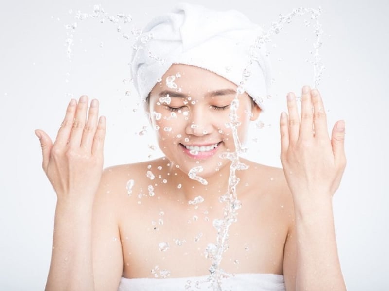 Quy trình chăm sóc phục hồi da mỏng yếu