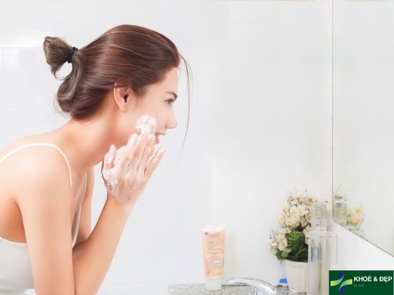 Sữa rửa mặt chống lão hóa là gì?