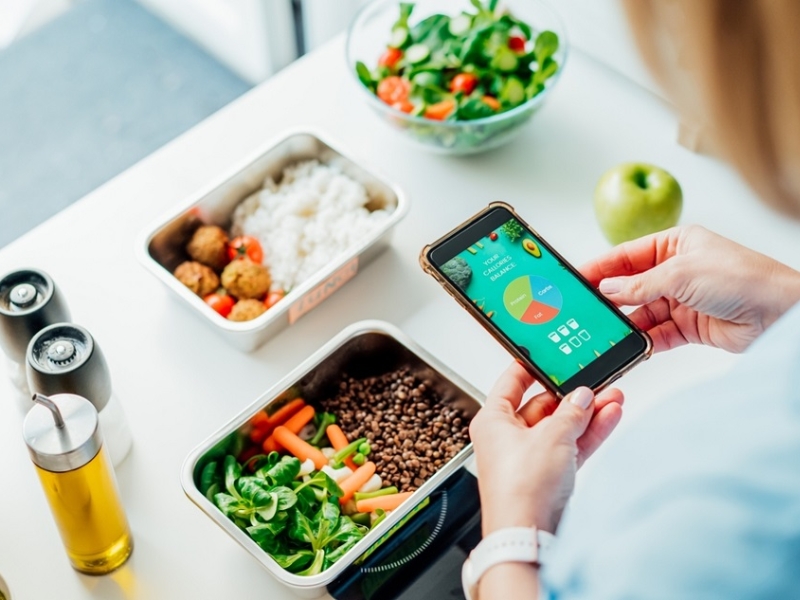 Tính toán tổng lượng calo từ Protein, Carb và Fat