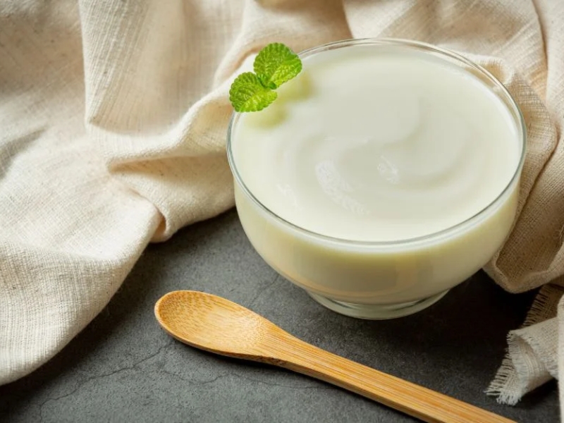 Trị thâm tại nhà bằng sữa chua