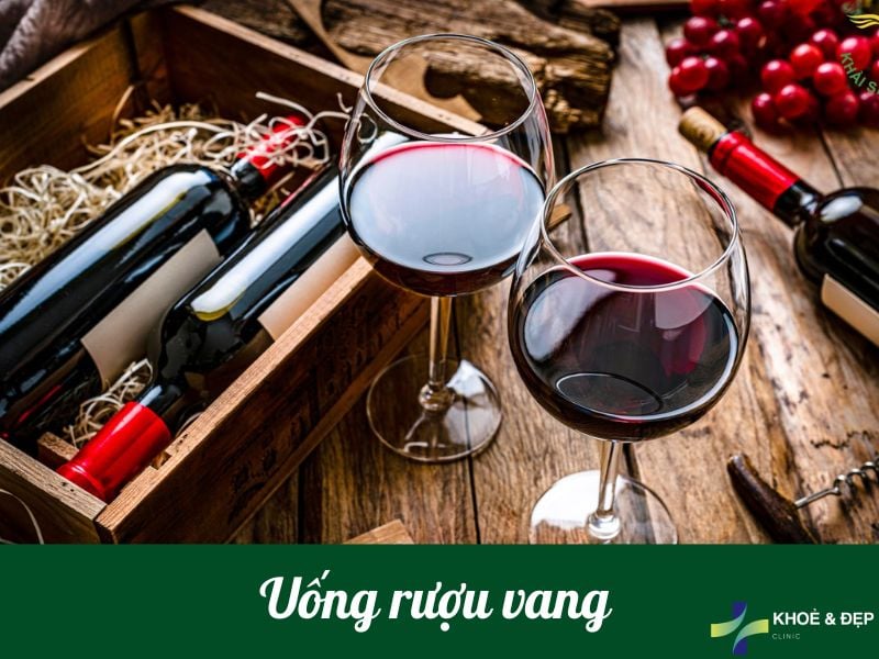 Uống rượu vang giúp da luôn trẻ trung