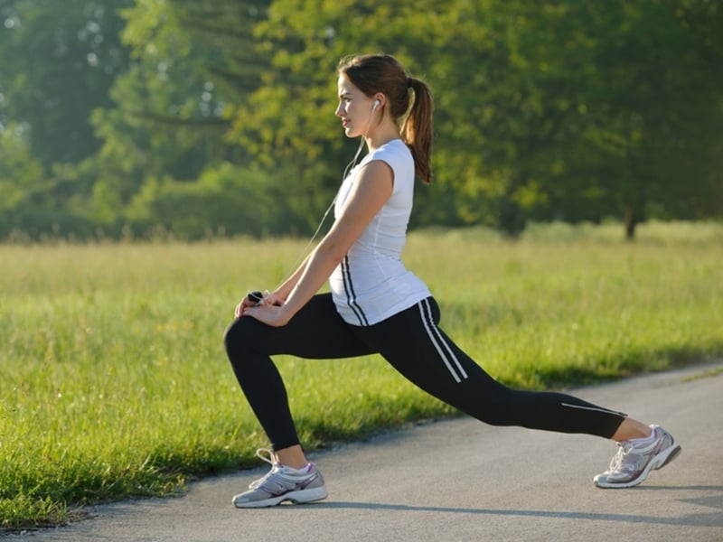 Cách 7: Vận động bên ngoài phòng tập