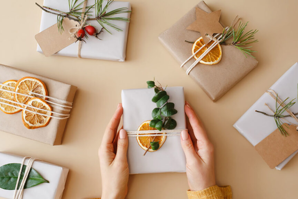 Cách Chọn Hộp Quà Tặng Bền Vững Cho Các Sự Kiện Công Ty