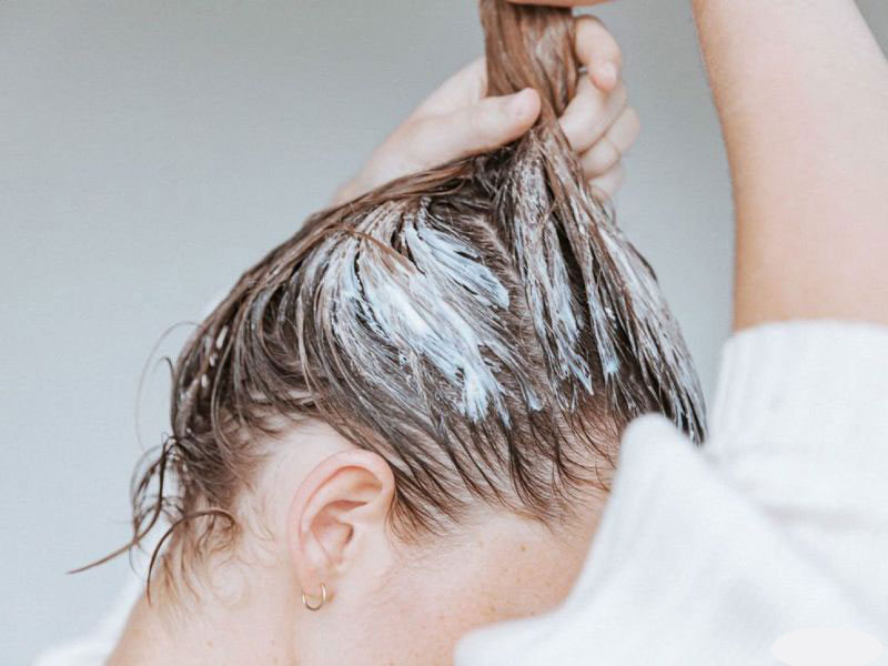 Gợi ý 10 sản phẩm kem ủ làm dày tóc cho tóc chắc khỏe, mềm mượt