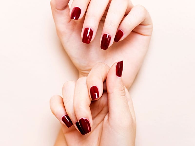 Tổng hợp mẫu nail màu đỏ cherry đỏ mọng cho nàng rạng rỡ