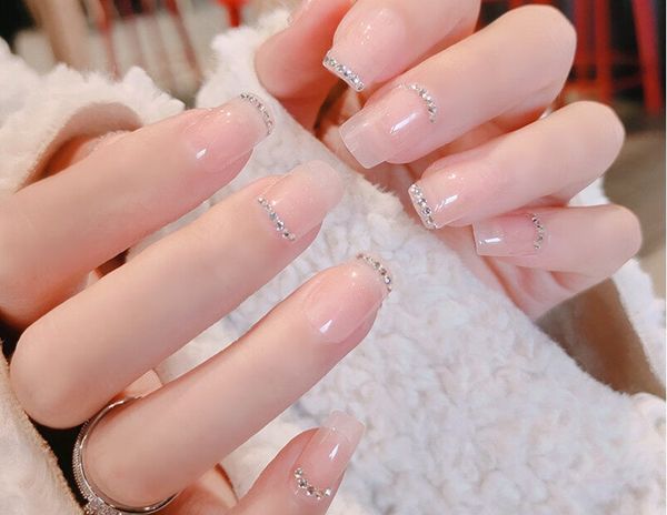 TOP 20+] Mẫu nail đơn giản cho học sinh nữ HOT TREND 2023