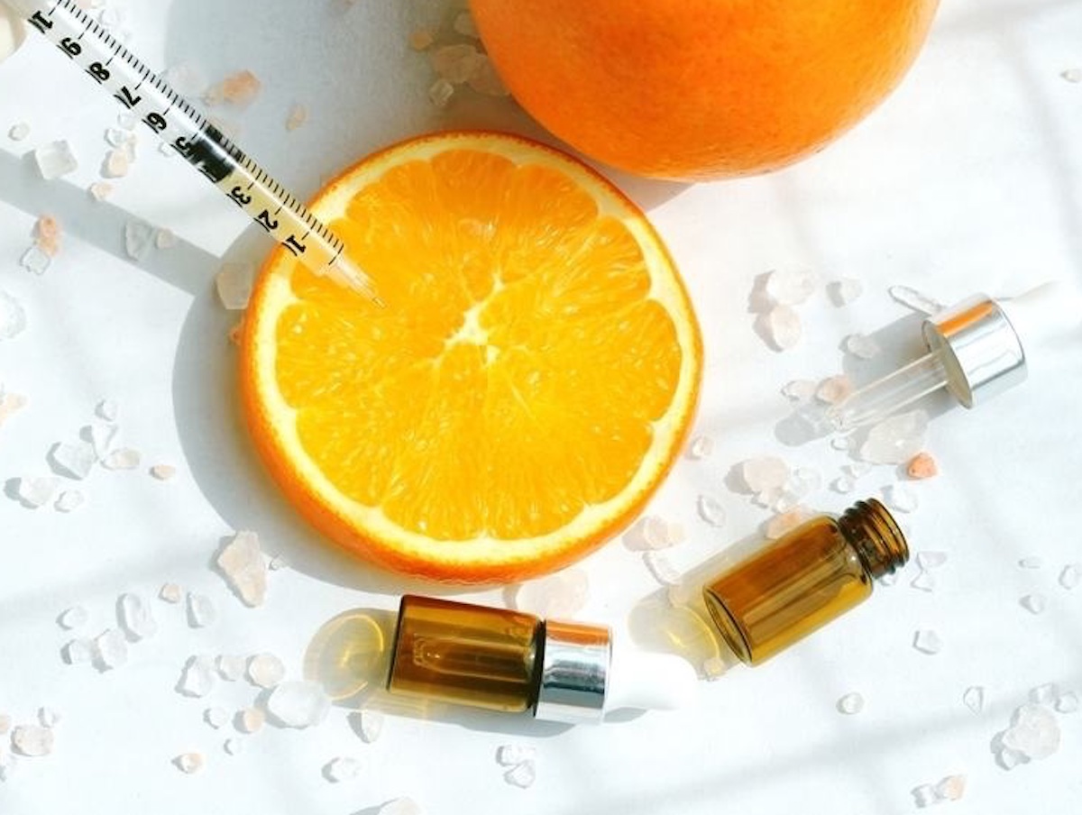 [Bật mí dưỡng da] Serum vitamin C không dùng chung với gì?