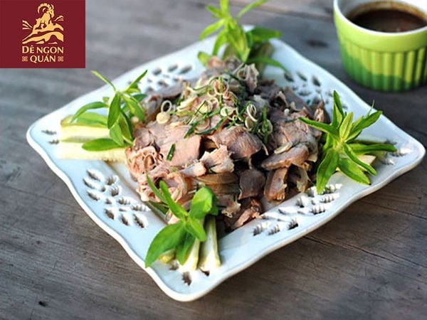 Món dê hấp xả tại dê ngon quán