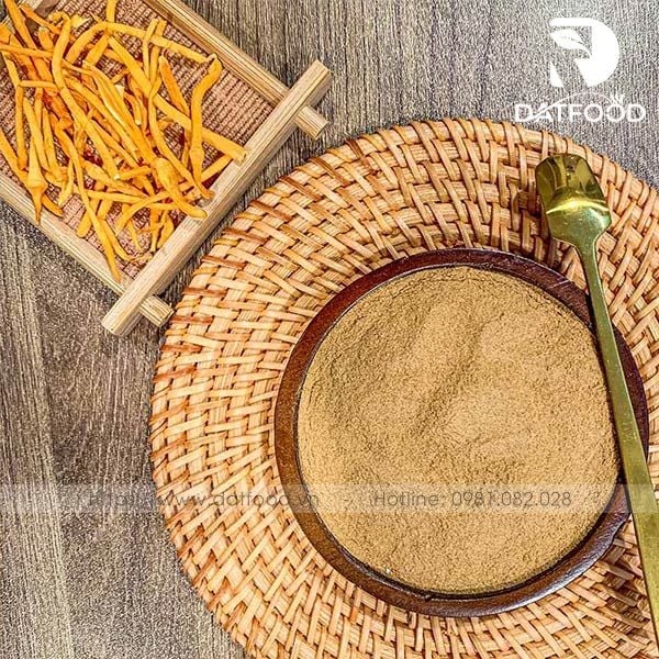 Hình ảnh sản phẩm bột đông trùng hạ thảo chất lượng tại Đạt Food.