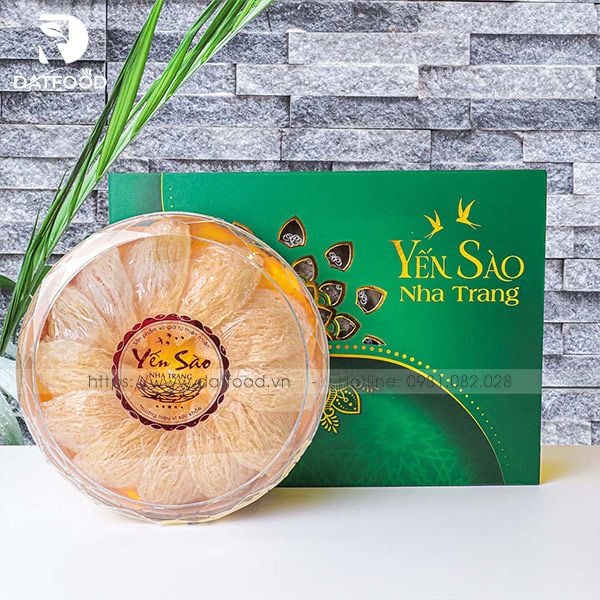 Hình ảnh yến sào rút lông nguyên tổ chất lượng tại Đạt Food