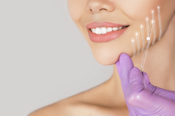 9 công nghệ chăm sóc da mặt tốt nhất tại nhà năm 2023
