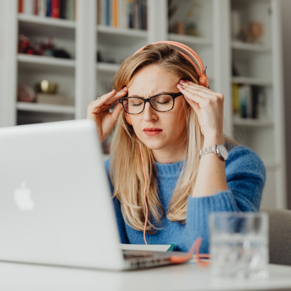 8 Giải Pháp Tự Nhiên Giảm Đau Nửa Đầu