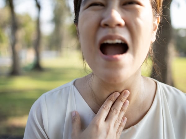 Phẫu thuật cắt thanh quản và tái tạo vi phẫu: Cơ hội sống mới cho bệnh nhân ung thư thanh quản