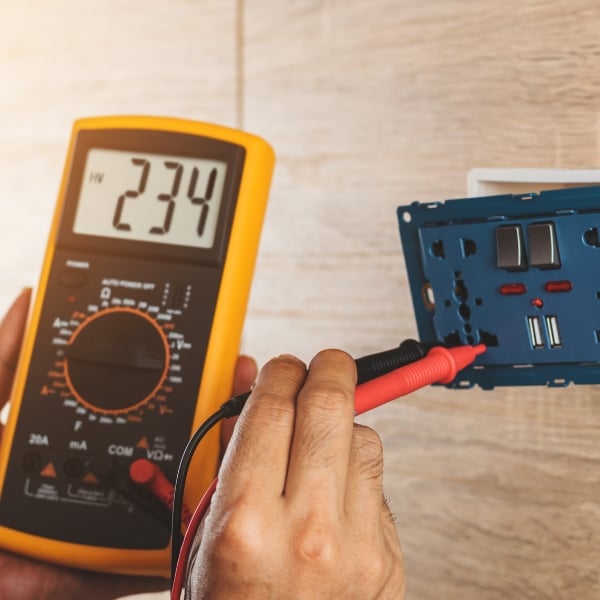 Những tác hại của dòng điện lên cơ thể con người