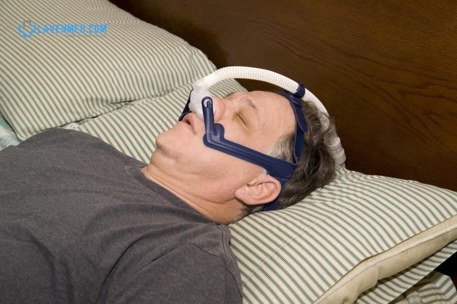 5 mặt nạ thở Cpap tốt nhất cho người ngủ nghiêng bị chứng ngưng thở khi ngủ