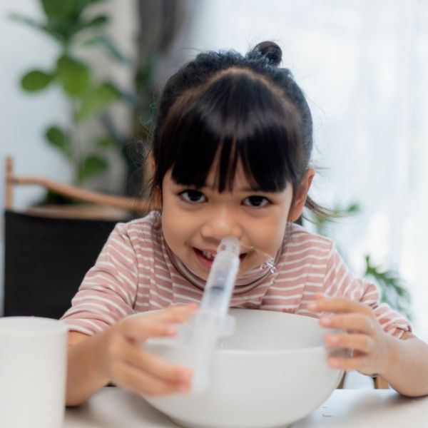 Rửa Mũi Thường Xuyên Khi Bị Viêm Đường Hô Hấp