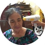 bác Trương Thị May chia sẻ dùng máy cứu ngải