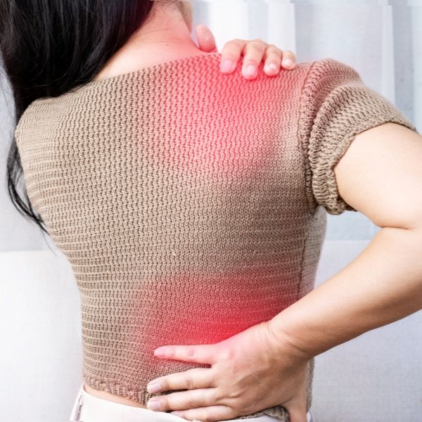 Đau dây thần kinh liên sườn là một căn bệnh thường gặp, gây ra các triệu chứng đau nhức rất khó chịu ở vùng ngực, lưng, và phần cạnh cột sống. N