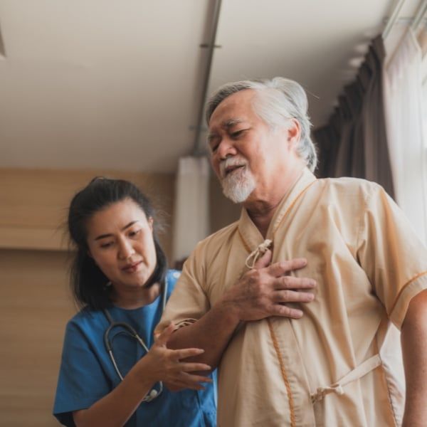 Một nghiên cứu quy mô lớn tại Hà Lan cho thấy, thói quen uống nước cam tươi đều đặn có thể giúp giảm tới 25% nguy cơ mắc các bệnh tim mạch.