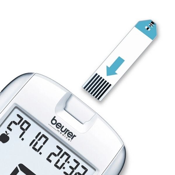Máy đo đường huyết Beurer GL42 với Lượng máu kiểm tra đường huyết nhỏ, khoảng 0.6 ml.