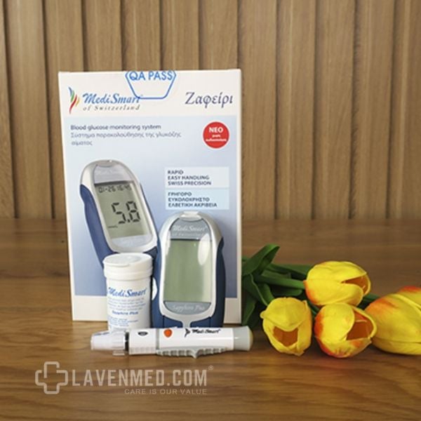 Máy đo đường huyết Sapphire Plus sử dụng dễ dàng, cho kết quả chính xác tới 99% (so với kết quả xét nghiệm)