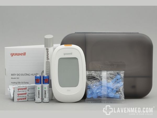 Máy đo đường huyết Yuwell 582 là thiết bị hỗ trợ đắc lực cho người mắc chứng tiểu đường, dễ dàng kiểm tra, theo dõi để quản lý tốt tình trạng đường huyết