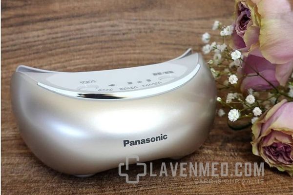 Thiết kế máy massage Panasonic SW68 với màu sắc sang trọng, nhỏ gọn
