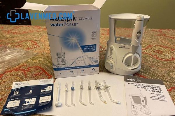 Máy tăm nước Waterpik WP660 có nhiều đầu tăm