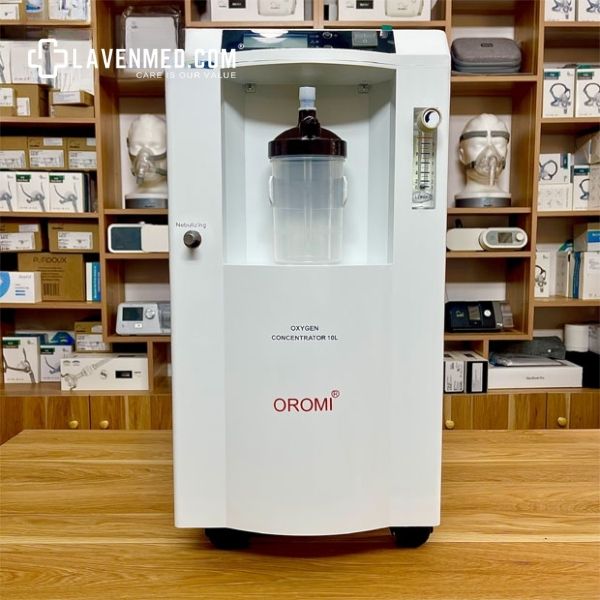 Máy tạo oxy 10 lít Oromi SZ-5AW kèm xông khí dung là thiết bị y tế cung cấp oxy tinh khiết cho bệnh nhân gặp vấn đề về hô hấp