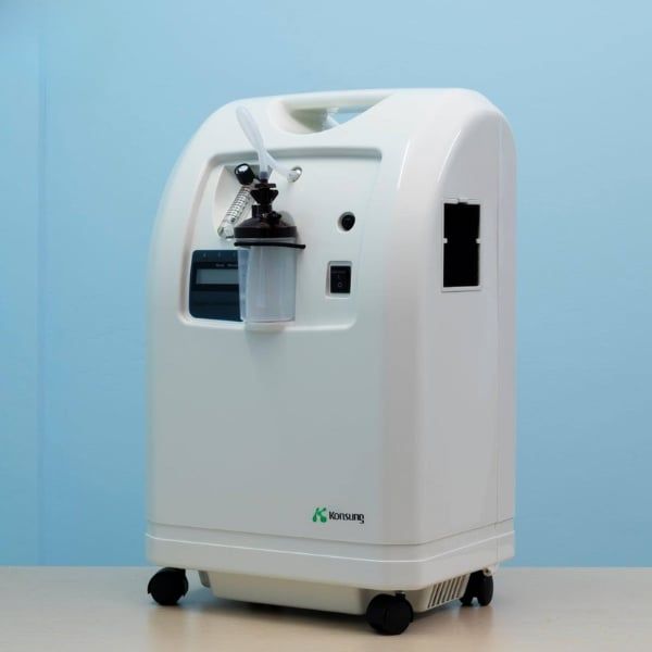 Máy tạo oxy KonSung KSOC-5 5 lít Áp dụng công nghệ Hoa Kỳ, máy nén không dầu không cần bảo trì.